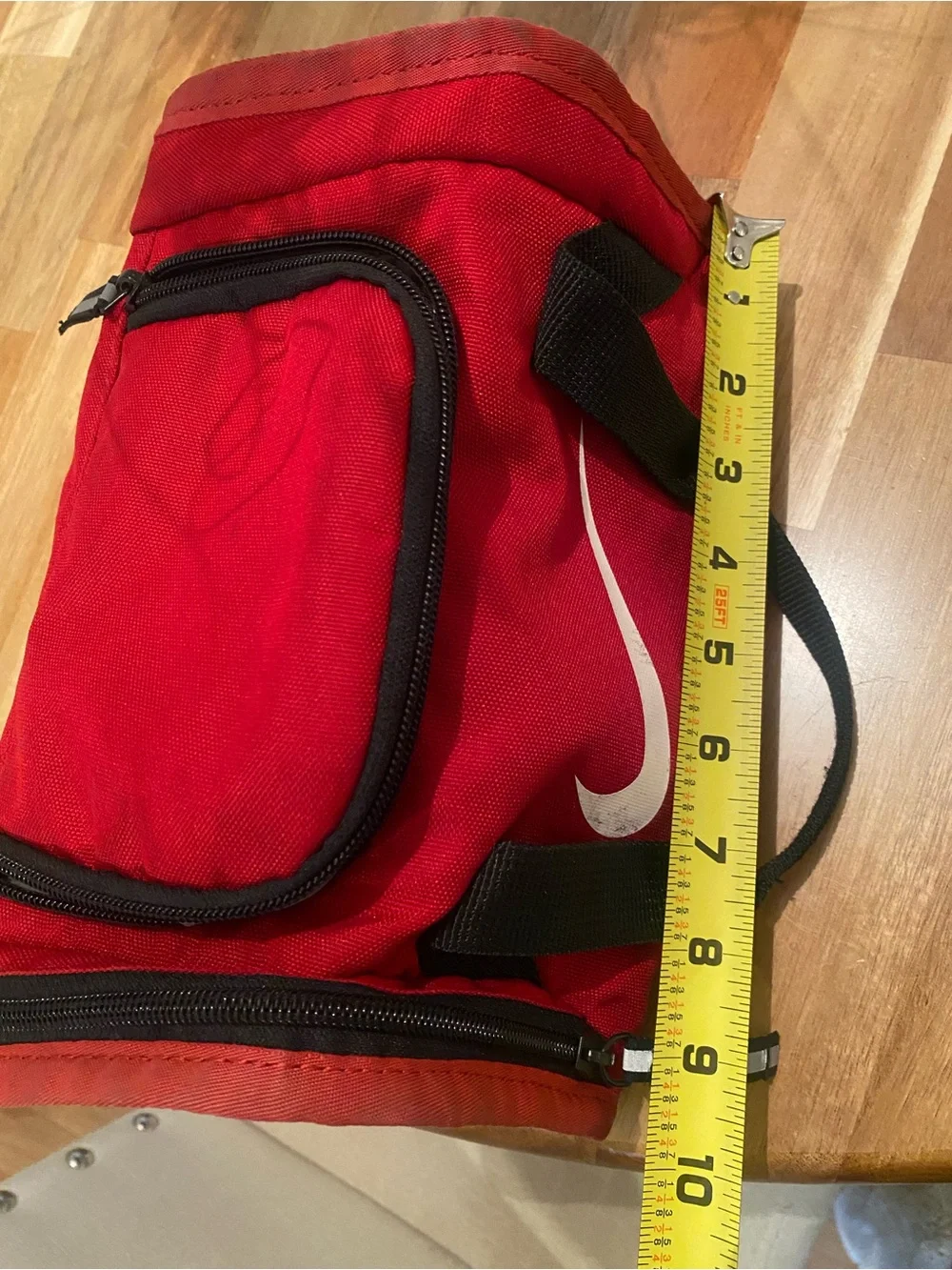 Nike lunchbox